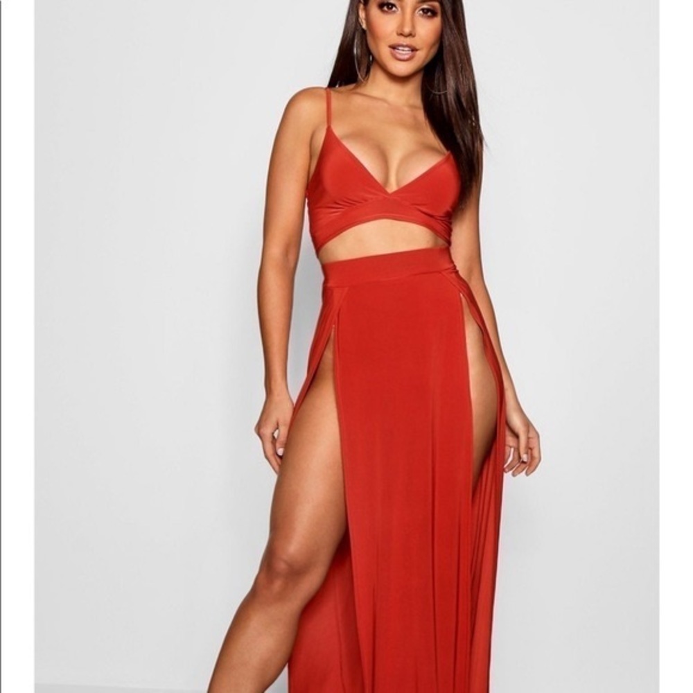 Boohoo Slinky Bralette and Split Maxi Skirt Set Brick - US 4